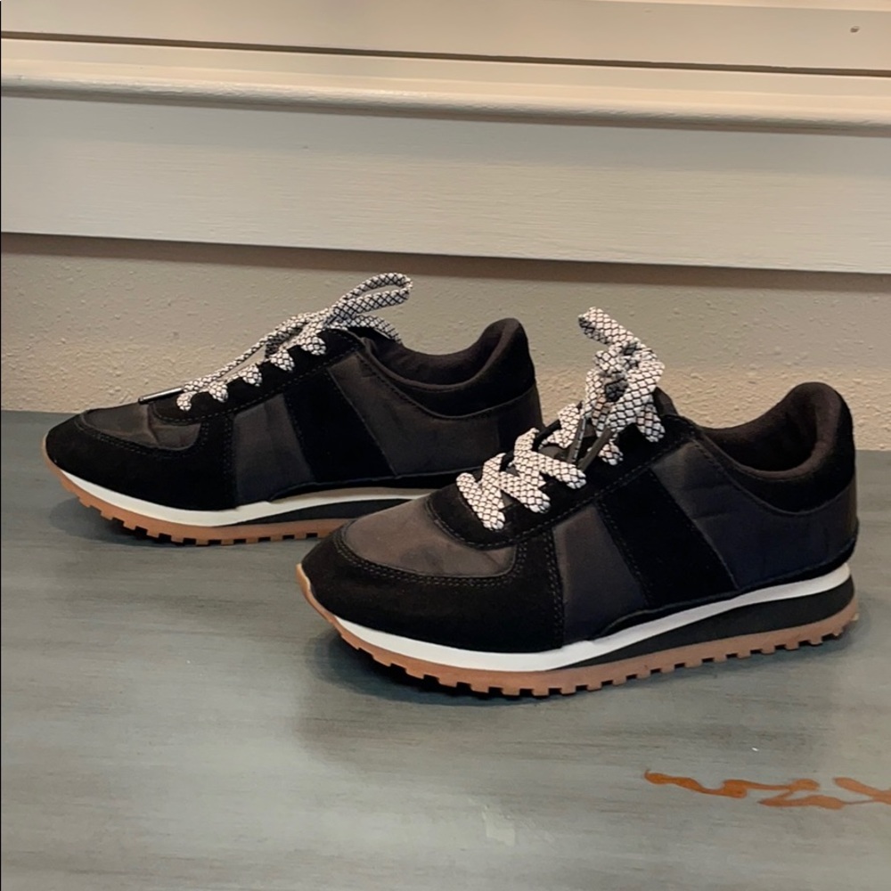 ZARA Women’s Sneakers - Picture 4 of 10